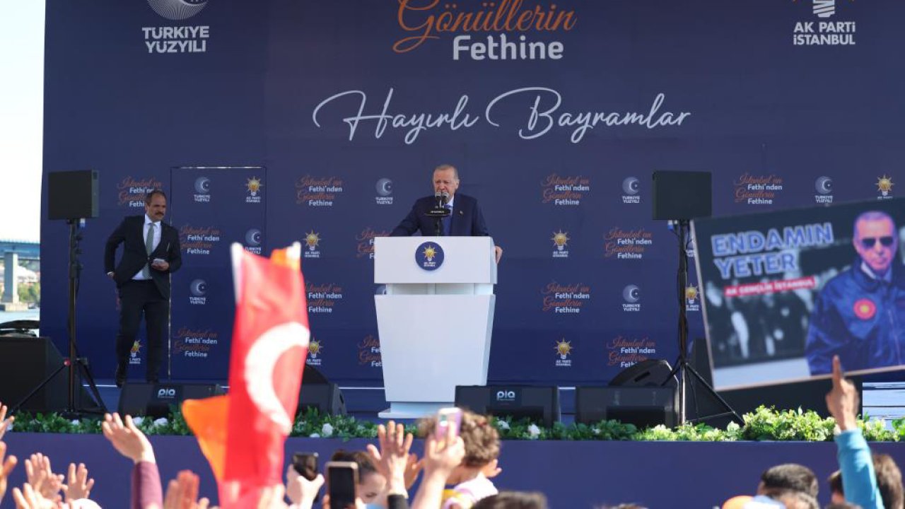 Cumhurbaşkanı Erdoğan, "İstanbul’un fethi dünyanın gözbebeği bir şehirde karanlığın aydınlığa tebdilidir"