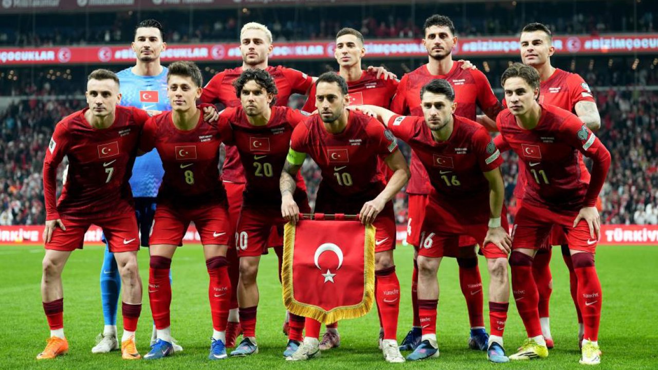 A Milli Takım 1697 gün sonra Kadıköy’de! Montella’nın ekibi Dünya Kupası yolunda sahaya çıkıyor