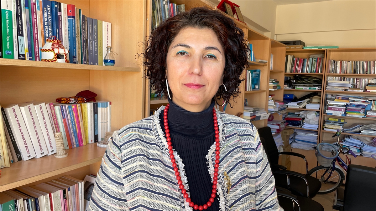 Siber Zorbalığa Aile İçi İletişimi Zayıf Çocuklar Daha Çok Maruz Kalıyor