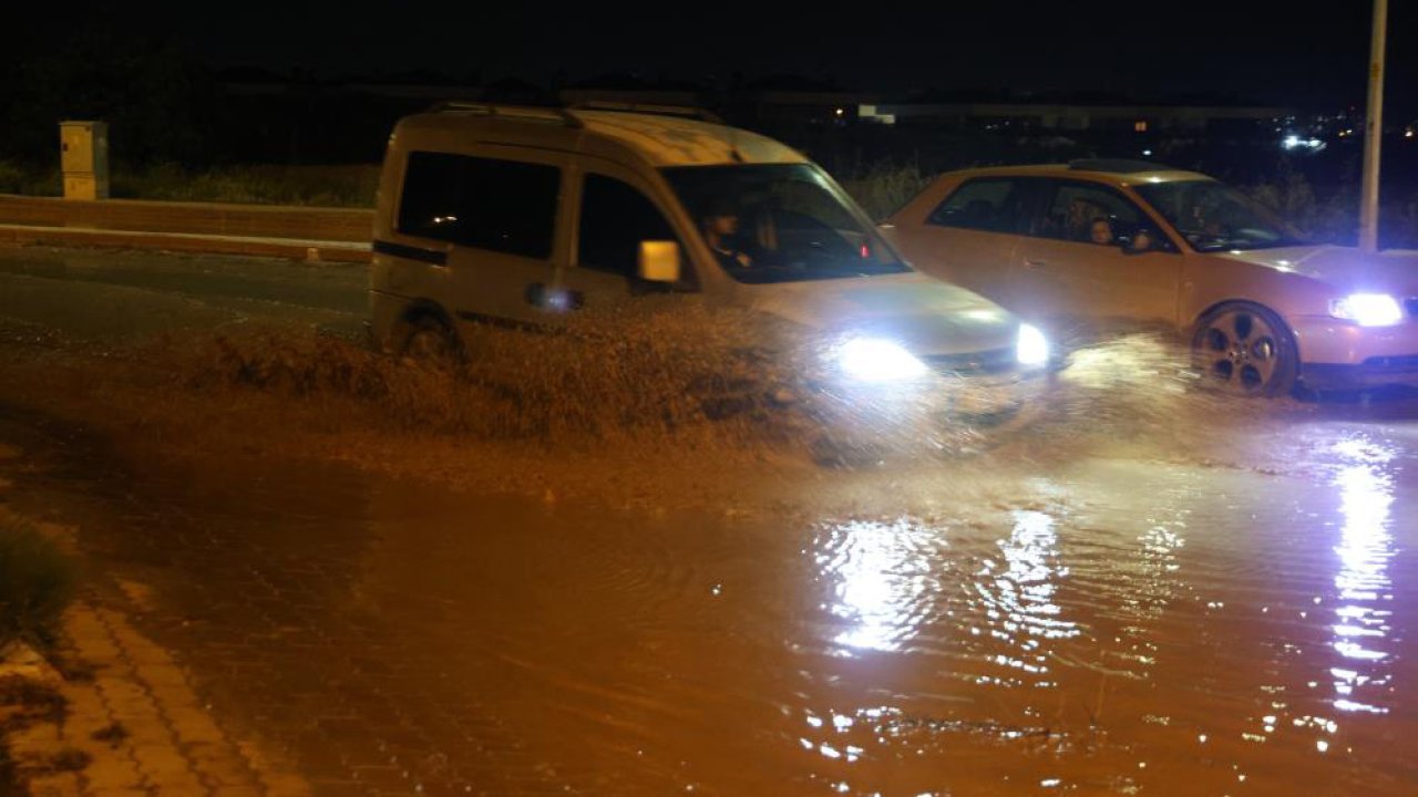 Konya’da dağdan gelen sel hayatı felç etti