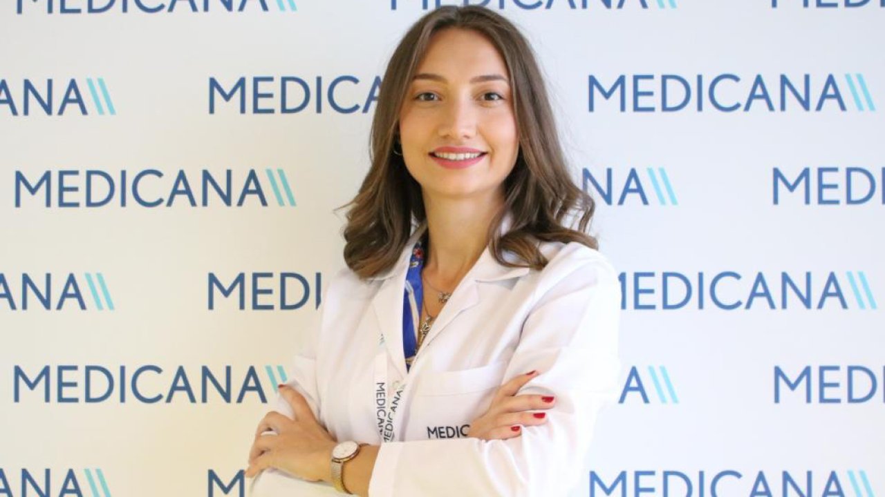 Yaz sıcaklarında hayat kurtaran uyarı: Uzmanı bu besinleri tek tek açıkladı