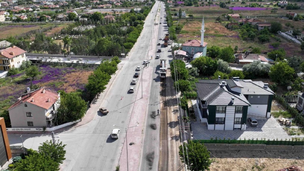 Karatay’ın iki önemli caddesinde büyük değişim! Altyapı çalışmaları sürüyor!