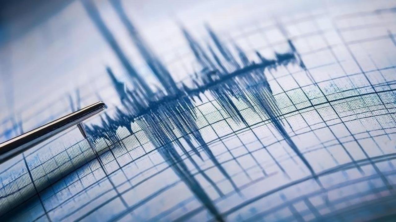 Filipinler’de 7.8 büyüklüğünde deprem