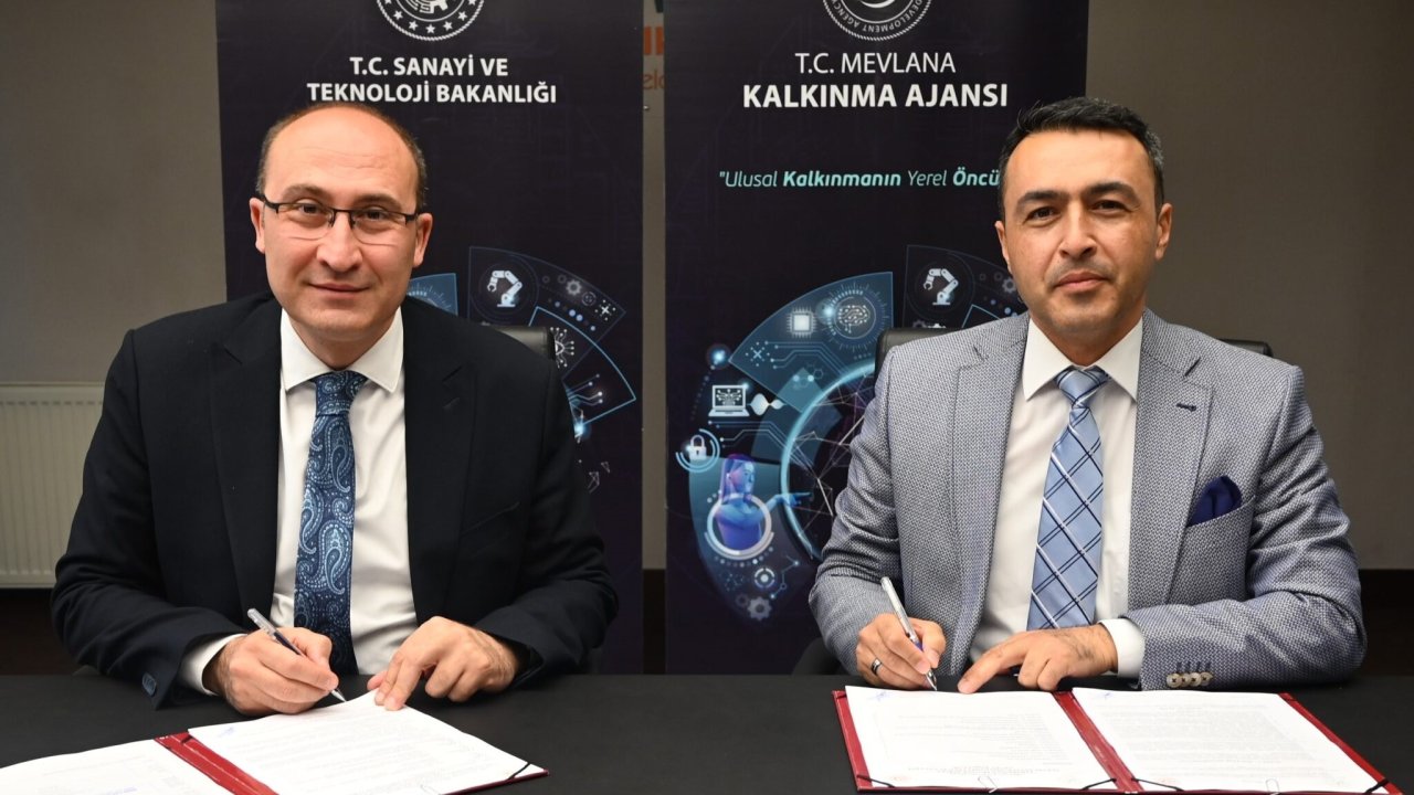 Konya'da kadın gazetecilere dijital gazetecilik eğitimi verilecek! İmzalar atıldı