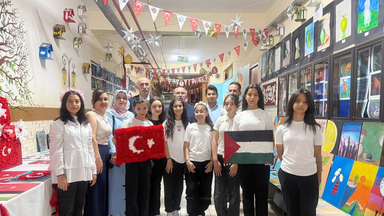KONİAD’dan Geleceğin Sanatçılarına Anlamlı Ziyaret: Kaşgarlı Mahmut Ortaokulu’nda Muhteşem Sergi!