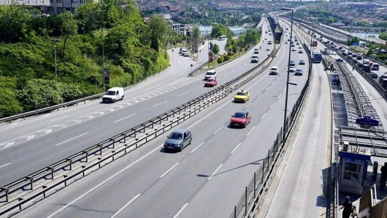 Karayolları’ndan sürücülere kritik uyarı! Türkiye genelinde yol çalışmaları trafiği etkiliyor