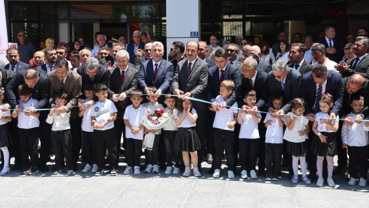 Konya Ereğli’de kütüphane açılışı: Bolat’tan vizyon mesajı