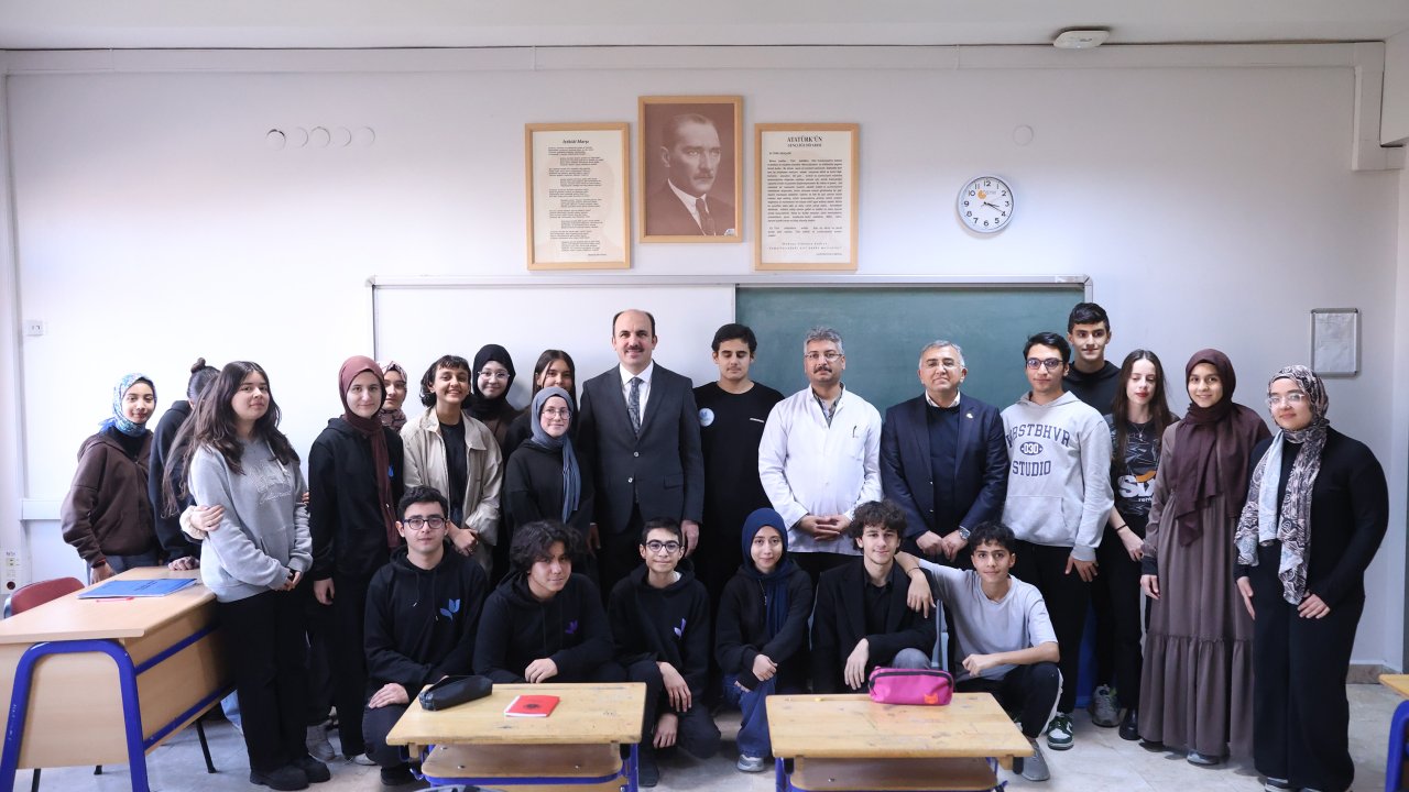 Konya’da YKS heyecanı! Başkan Altay’dan öğrencilere destek çağrısı!