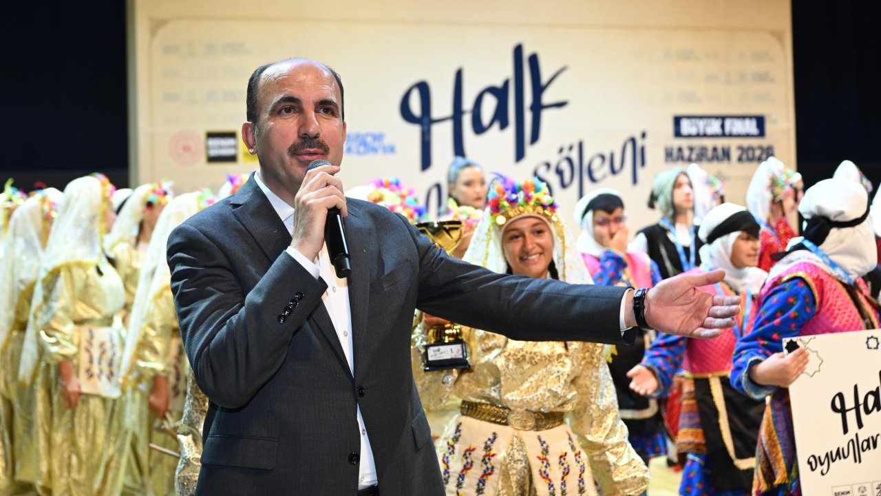 Konya'da Halk Oyunları Şölenine Muhteşem Final! Başkan Altay tebrik etti