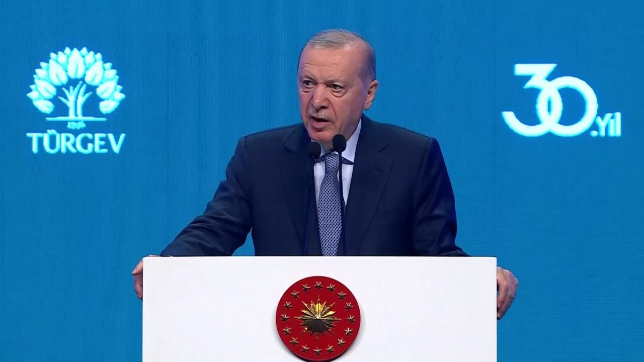 Erdoğan’dan gençlere tarihi mesaj: “Akışa Kapılan Değil, Akışa Yön Veren Bir Nesil Olacak”