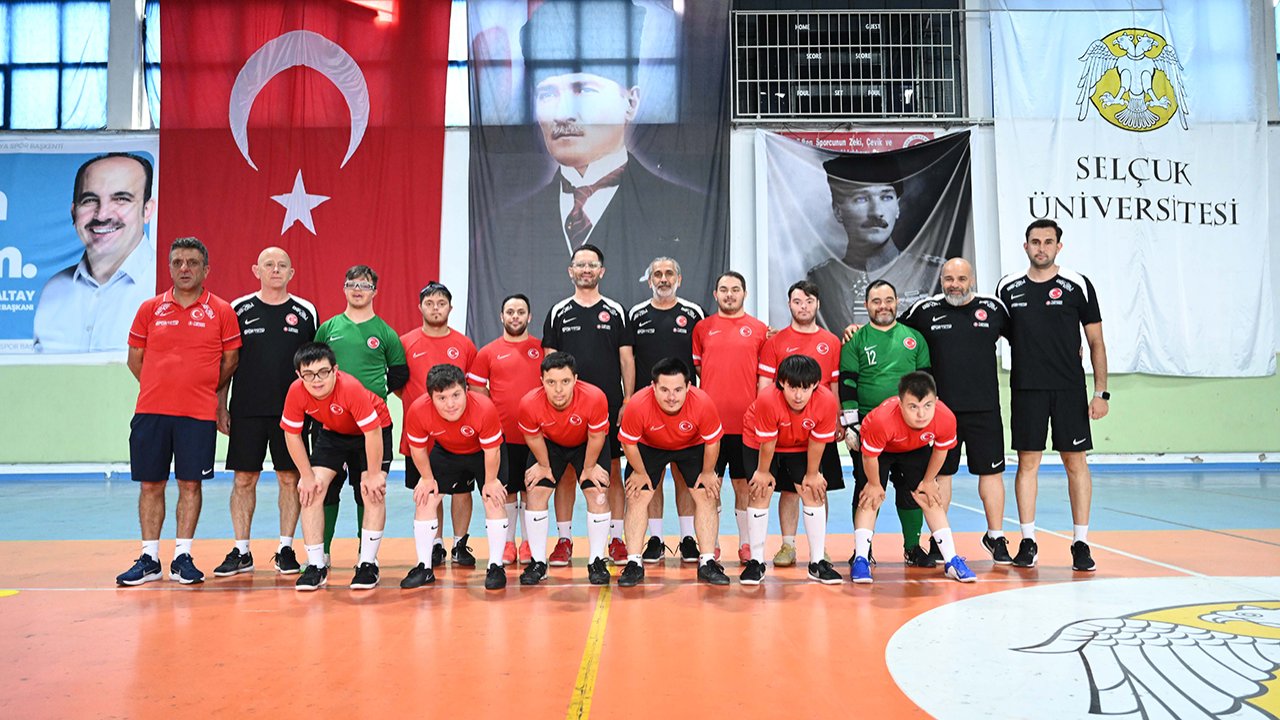 Konya’dan Amerika’ya: Özel millilerin hedefi Dünya Kupası