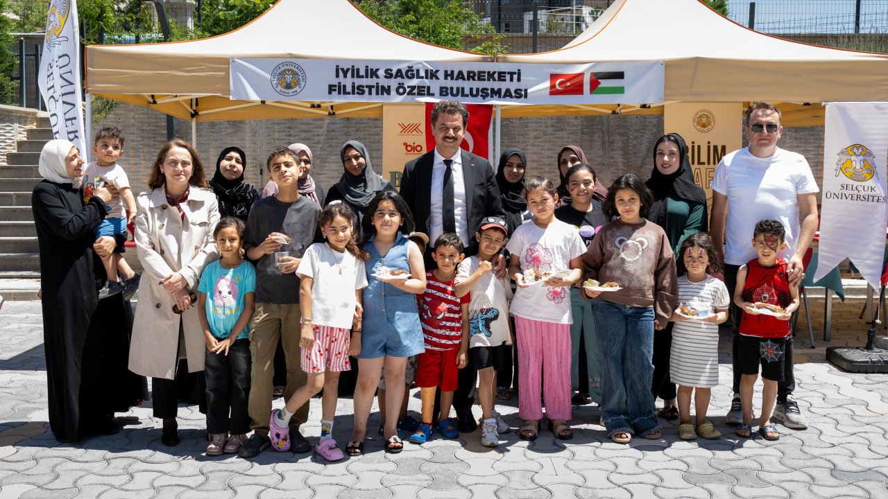 Selçuk Üniversitesinden gönüllere dokunan organizasyon: Filistinli çocuklara kapsamlı destek!