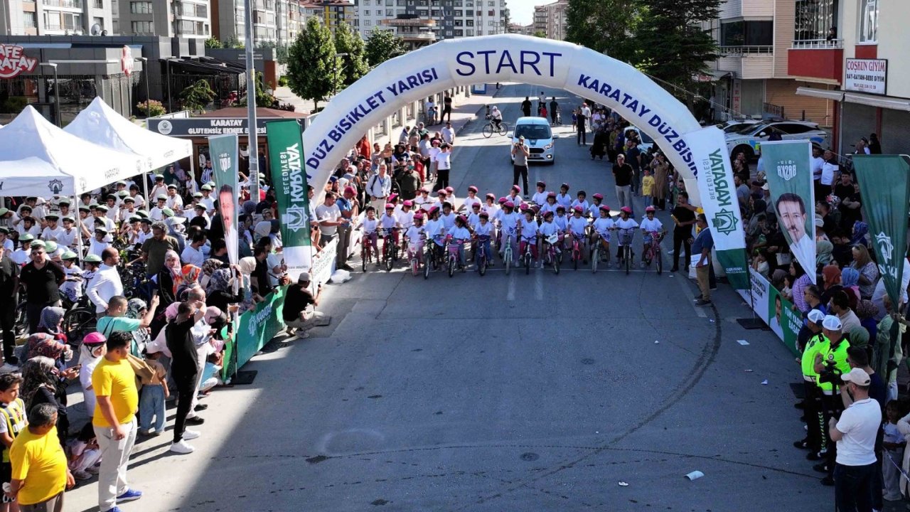 Karatay'da 9. Düz Bisiklet Yarışı Büyük Heyecana Sahne Oldu! Şampiyonlar Ödüllendirildi