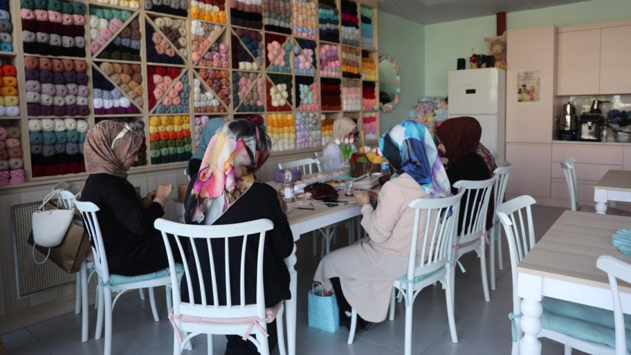 Konya'da alışılmışın dışında bir kafe: Çay, kahve ve örgü