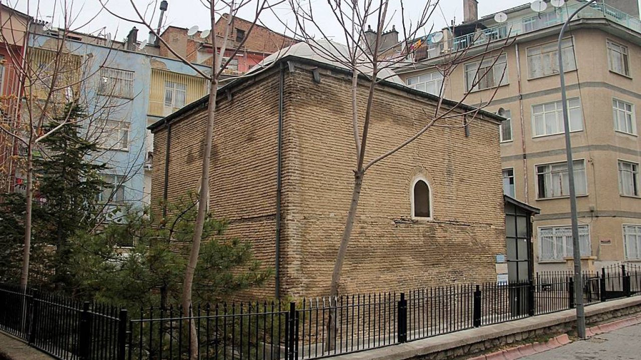 Zamanın unuttuğu gizem: Konya'nın ortasında kitabesiz, mimarsız 800 yıllık sır!