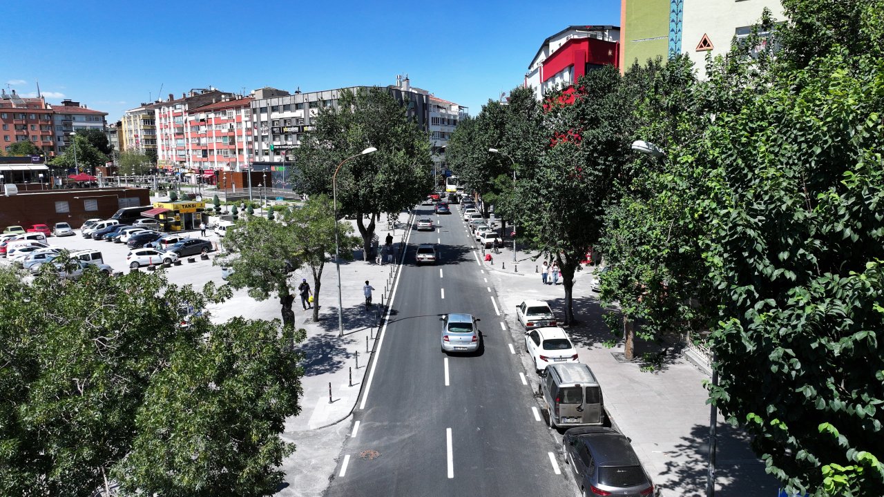 Konya Atatürk Caddesi'nde asfalt yenilendi! Konfor ve standart yükseldi