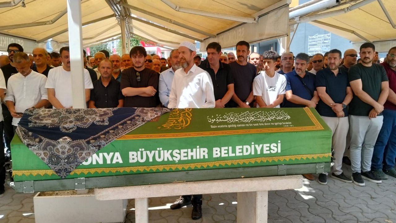 Nokta Ailesinin Acı Günü: Ayşe Nokta Son Yolculuğuna Uğurlandı