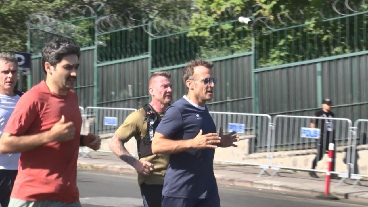 Macron'dan Ankara havasında sabah koşusu