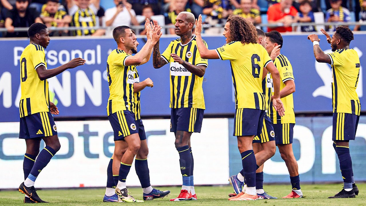 Fenerbahçe Devler Ligi sahnesine çıkıyor: Sezonun ilk maçında Gornik Zabrze'yi konuk ediyor