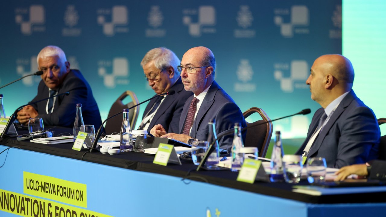 Başkan Pekyatırmacı UCLG-MEWA Forumu’nda Yenilikçilik ve Girişimcilik Komitesi Divanına Başkanlık Yaptı
