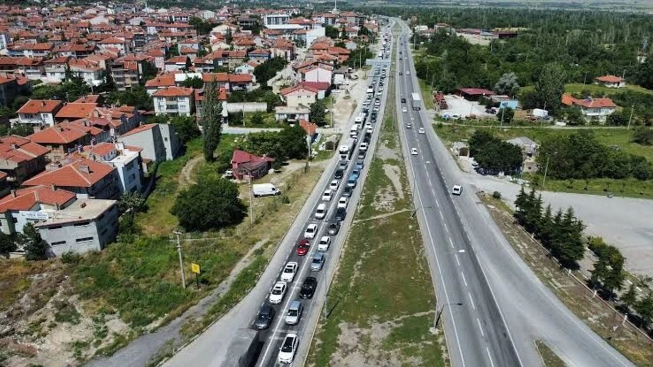 Karayolları uyardı! Konya dahil çok sayıda güzergâhta yol çalışması: Sürücüler bu yollara dikkat