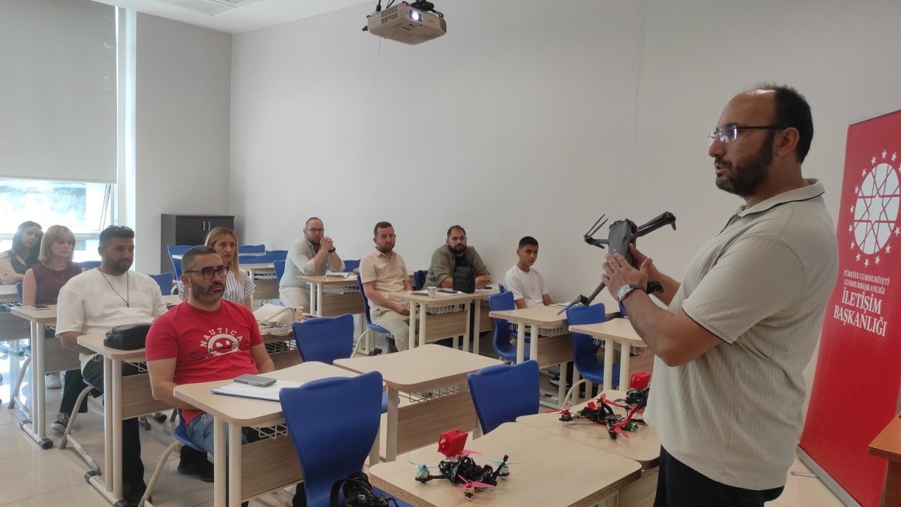 Konya’da Basın Mensuplarına Profesyonel Uçuş Yetkisi