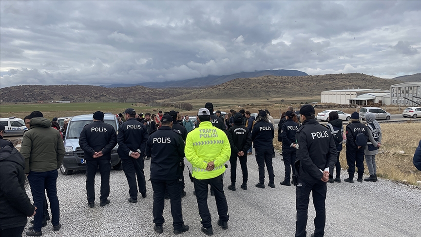 Barınakta köpeği eziyet ederek öldüren 2 görevliye 6'şar yıl hapis istemi