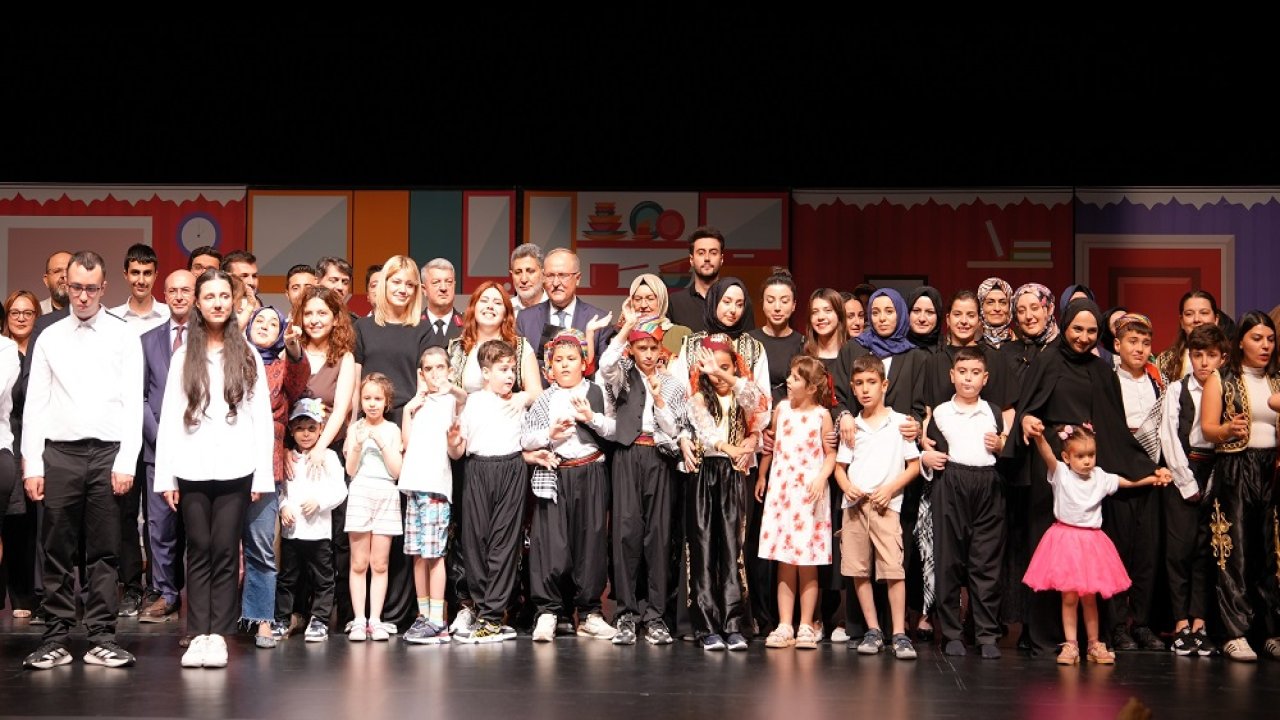 SOBE Sahnede: Otizmli Bireylerin Gelişim Yolculuğu Sahneye Yansıdı