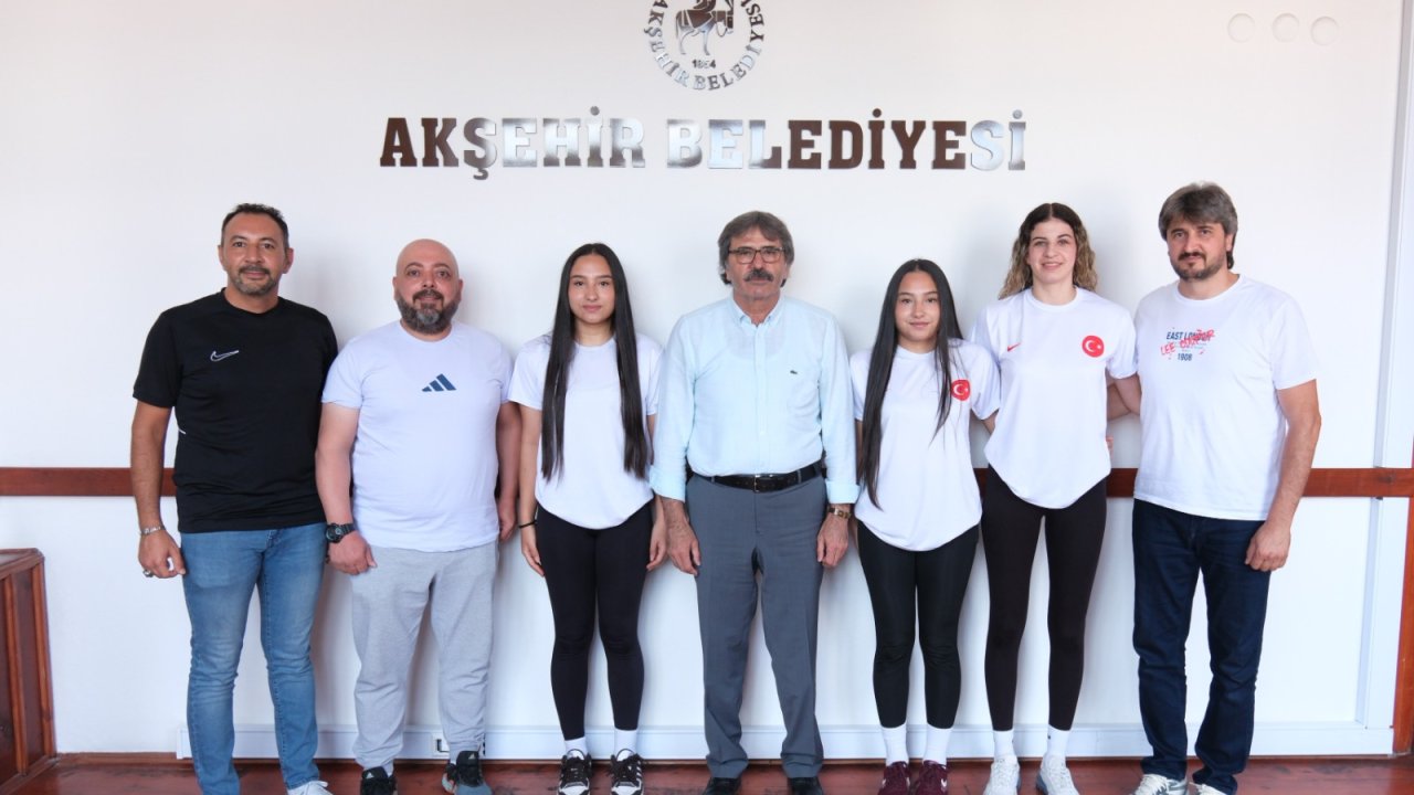 Akşehirli üç sporcu Milli Takımda Türkiye'yi temsil edecek