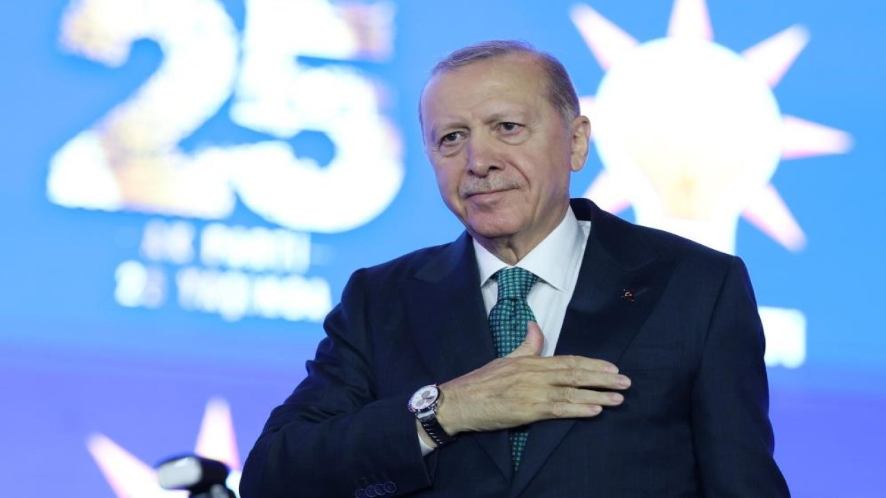 AK Parti 25. Kuruluş Yılını Cumhurbaşkanı Erdoğan'ın katılımıyla, büyük bir coşkuyla kutladı!