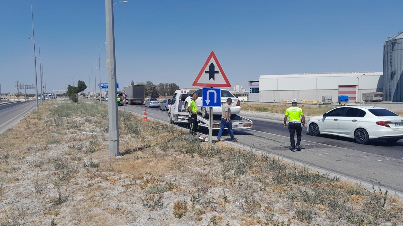 Konya Karapınar'da zincirleme trafik kazası: 9 yaralı