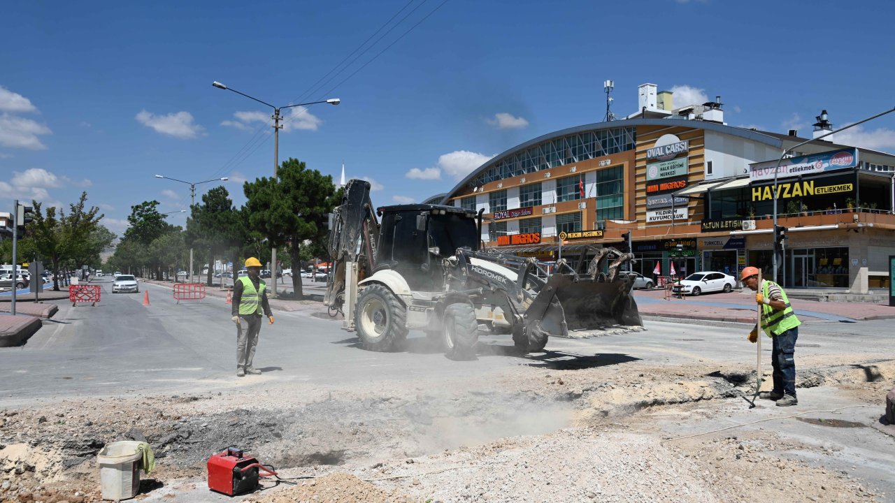 Konya Büyükşehir Binkonutlar'ın su altyapısını yeniliyor