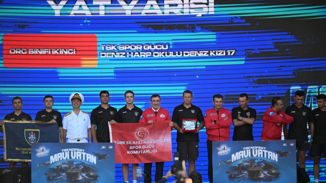 Cumhurbaşkanı Yardımcısı Yılmaz: "Mavi Vatan'daki haklarımızı tavizsiz bir şekilde koruyacağız"