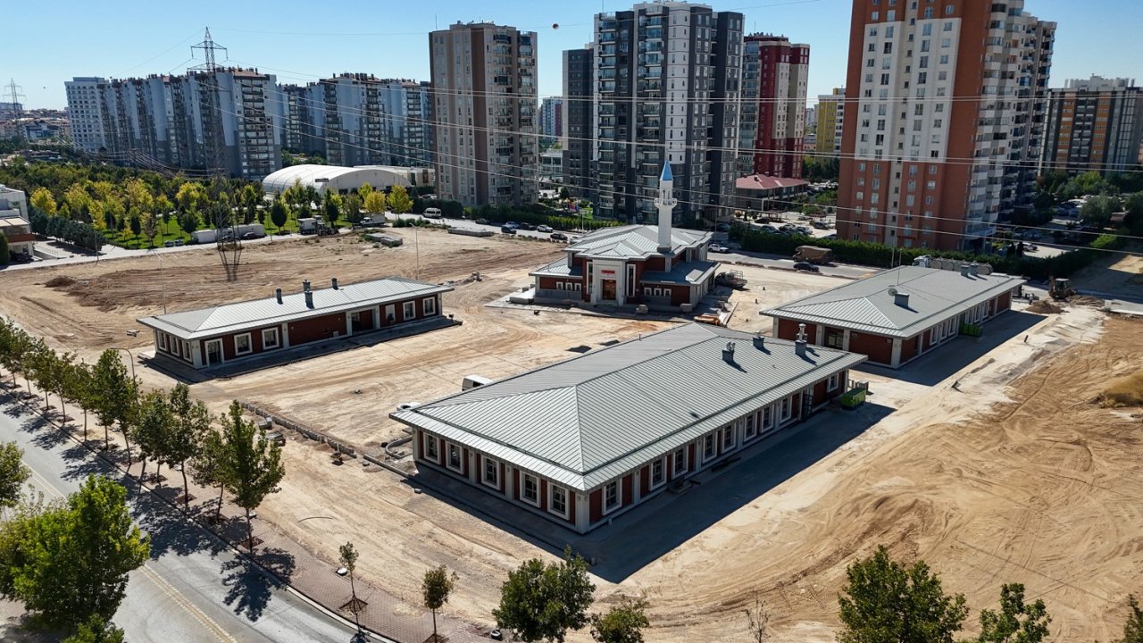 Yatay mimarisiyle dikkat çekiyor! Yazır Mahalle Külliyesi’ndeki çalışmalarda sona gelindi