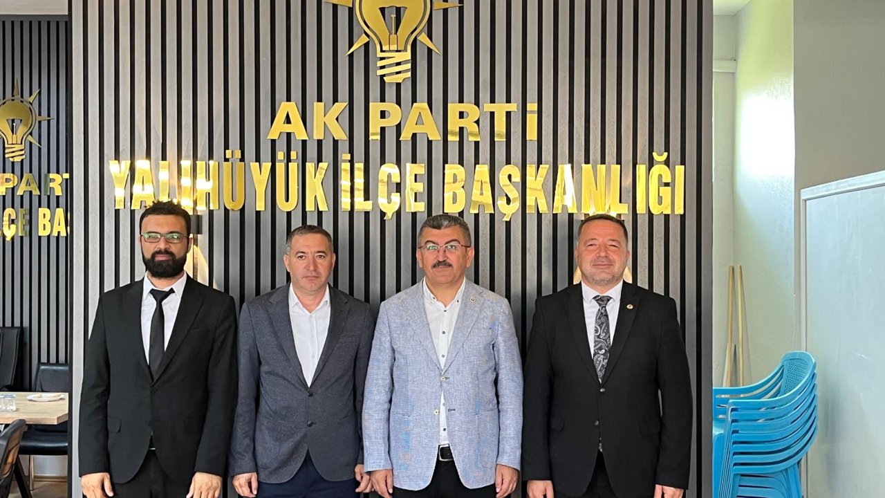 Hasan Ekici, Yalıhüyük ve Ahırlı’da sahaya indi: “Hemşehrilerimizin taleplerini yerinde dinliyoruz”