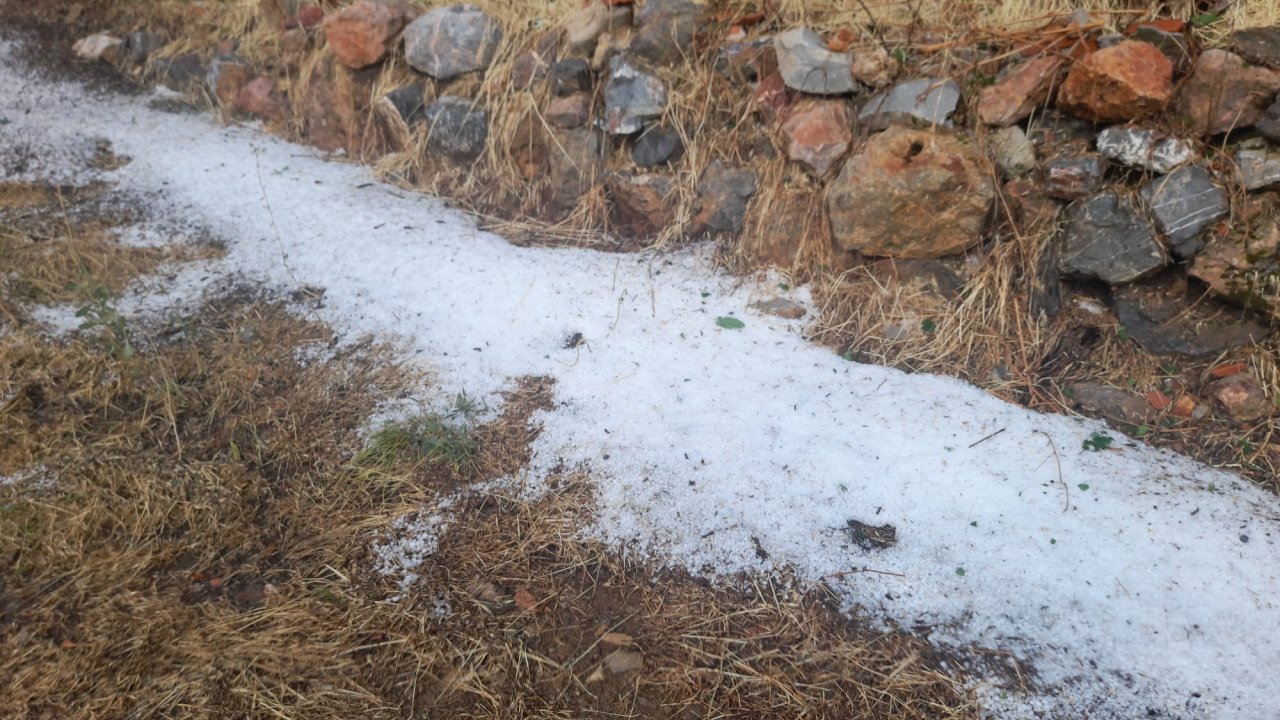 Konya'nın bu ilçesinde sağanak ve dolu etkili oldu
