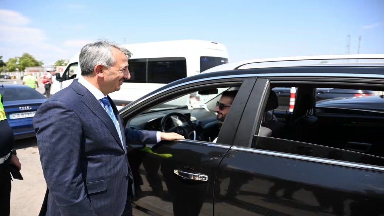 Gurbetçi sezonunda sınır kapılarından 3,7 milyon yolcu geçti