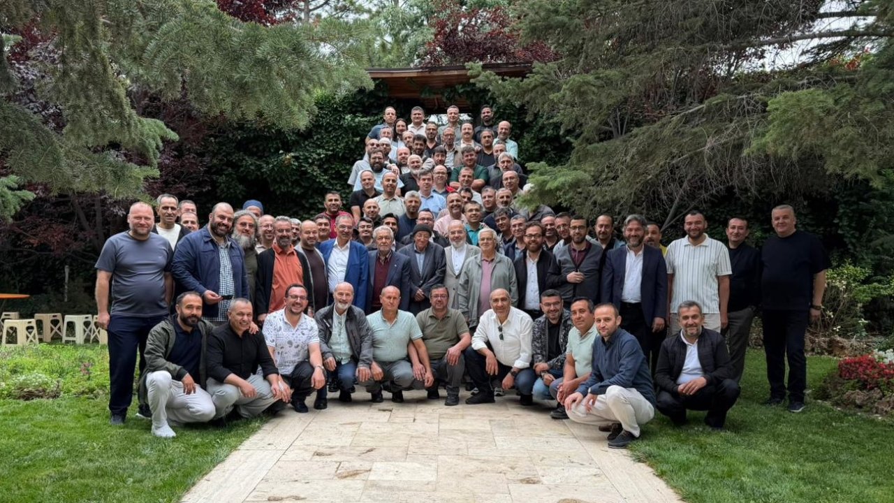 Konya İmam Hatip Lisesi 2000 Yılı Mezunları Bir Araya Geldi! Hasret Giderdiler
