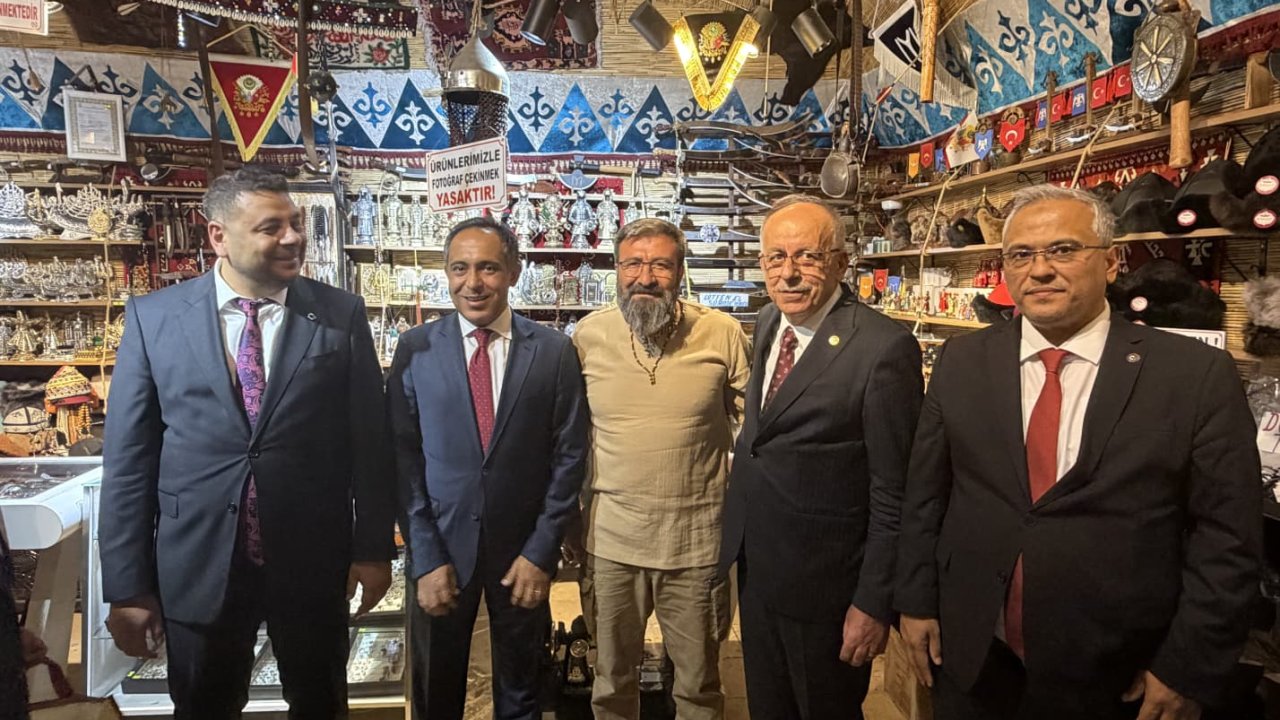 MHP Heyeti Konya GastroFest'i ziyaret etti