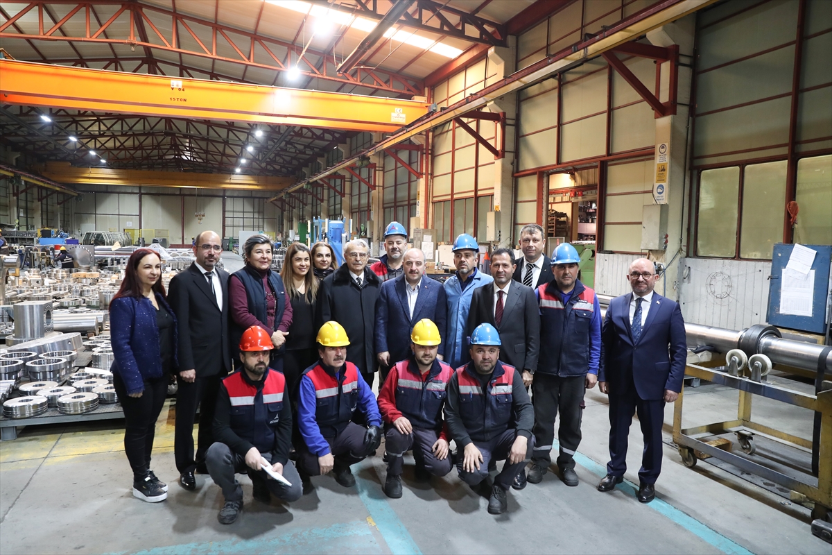 Konya’da Kayhan Hidrolik Fabrikasını Ziyaret eden Bakan Varank’ dan Konya Sanayicisine Övgü