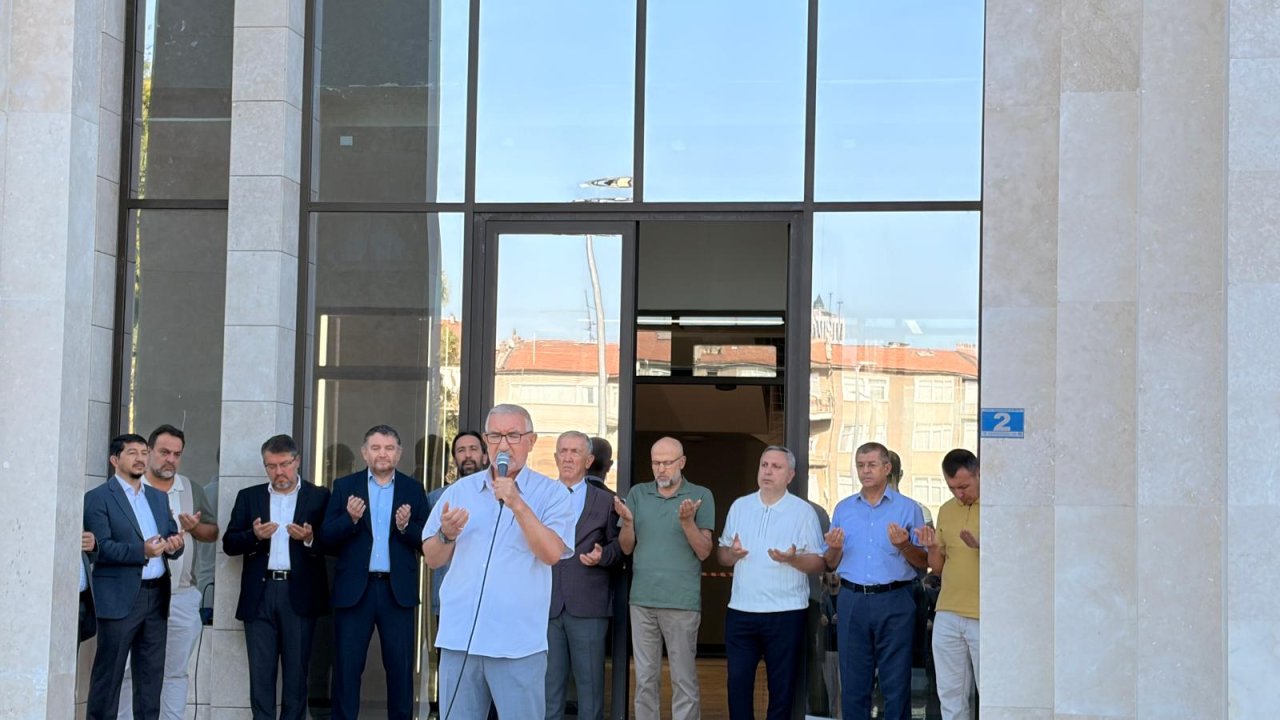 Konya’da 75 Yıllık Eğitim Yuvası Yenilendi! Tarihi Okul Yeni Binasıyla Kapılarını Açtı