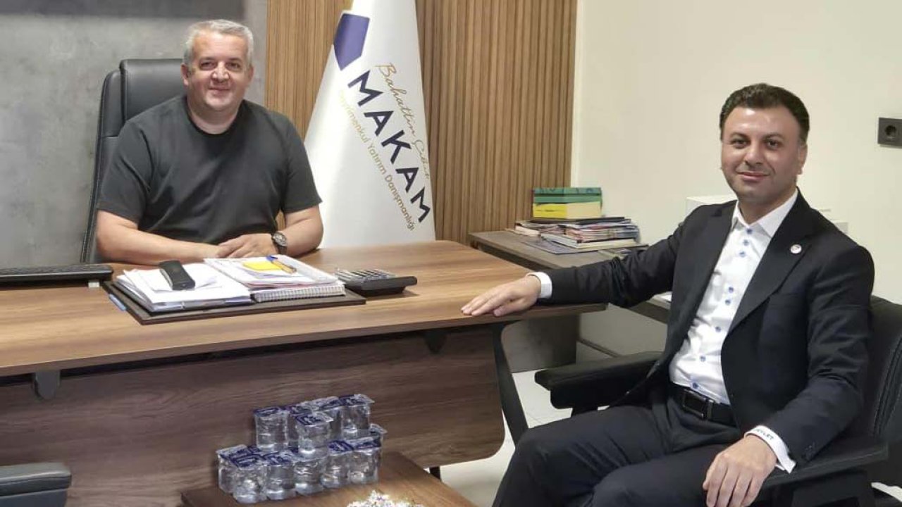 Yeni Dünya Partisi lideri Konya Makam'da