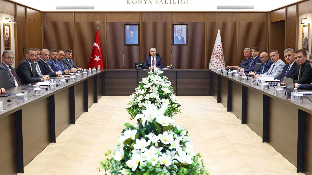 Konya’da Aile İçin Önemli Toplantı! Koordinasyon Kurulu Vali İbrahim Akın Başkanlığında Toplandı