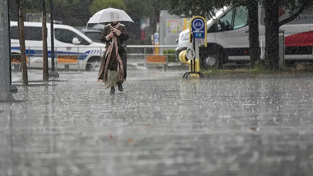 Konya’da 17 Eylül Perşembe Hava Durumu: Sağanak Yağış Geliyor! İlçelerde Sıcaklıklar Kaç Derece Olacak?