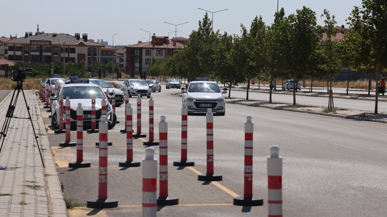 Konya’da Ehliyet Sınavlarında Yeni Dönem! Ezber Devri Yerine Gerçek Sürücülük Becerisi