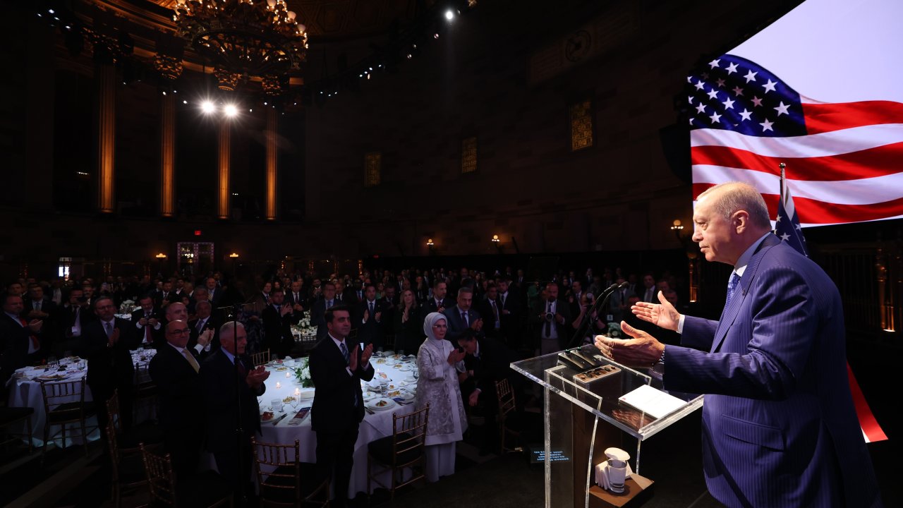 Cumhurbaşkanı Erdoğan’dan New York’ta dikkat çeken mesaj: “Entegrasyona evet, asimilasyona hayır”