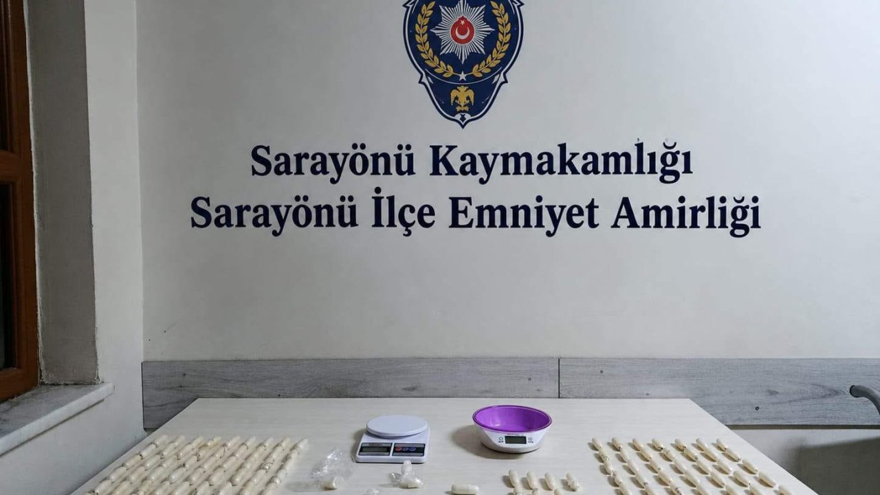 Konya'da Nefes Kesen Narkotik Operasyonu: Vücutlarında getirdikleri metamfetamin ile yakalandılar!