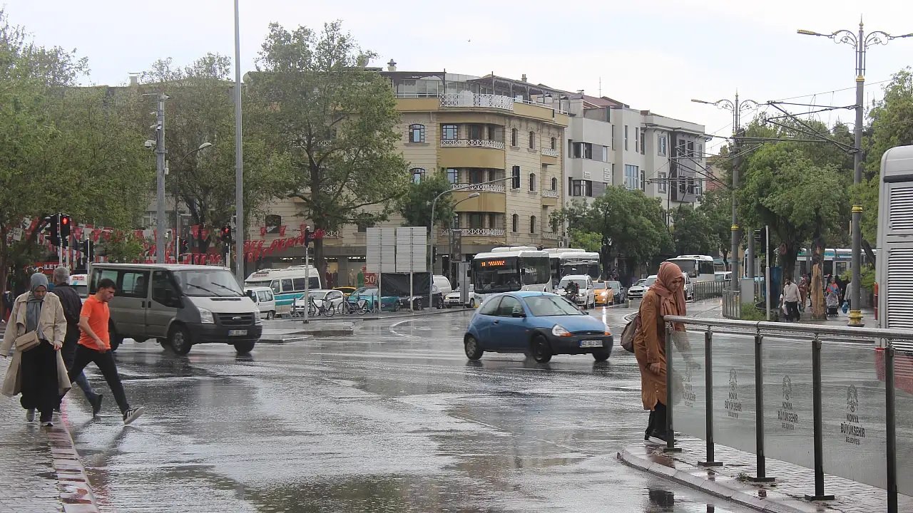 Konya’da 28 Eylül Pazartesi hava durumu: Sağanak ve kuvvetli yağış uyarısı