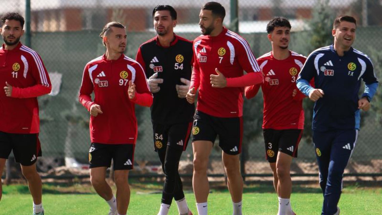 Eskişehirspor, 1922 Akşehir SK maçı için Konya’ya geliyor!