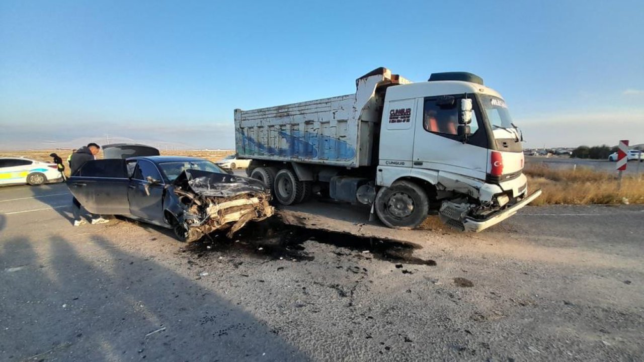 Konya’da korkutan kaza! Kamyon otomobile çarptı: 1 yaralı
